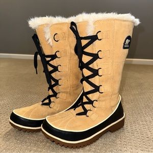 Sorel Women’s Tivoli High II Snow Boot